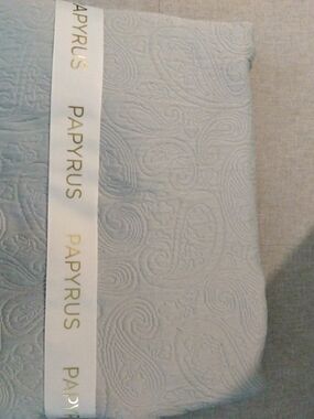 Papyrus Textured Light Blue Quilted Throw Queen Size